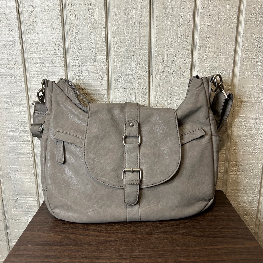 Kelly Moore B-Hobo Camera Bag